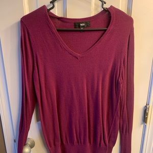 Women’s Burgundy Sweater